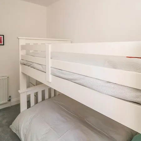 The Salthouse 2 Apartment Scarborough